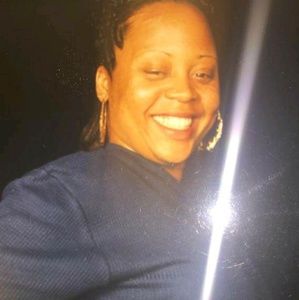 Meet your Posher, Yvonne